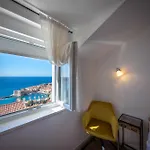 Mariana Apartman